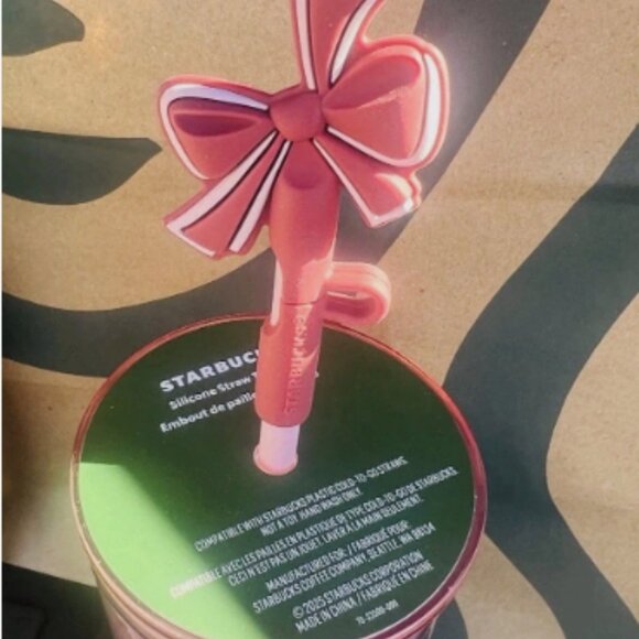 Starbucks Pink Snow Globe Glass Holiday Bow Straw Tumbler 18 oz- NEW  2025 - Picture 6 of 6
